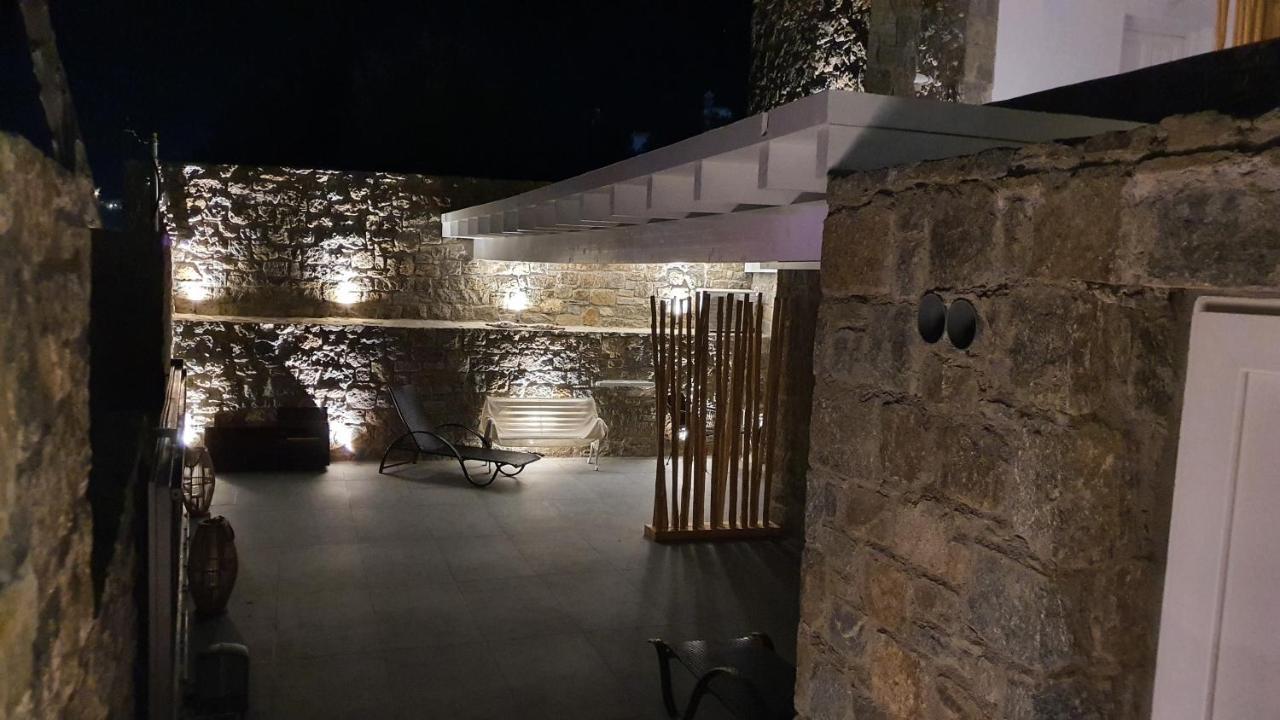 Mykonos Double Luxury Mini Suites - Adults Only アノ・メラ エクステリア 写真