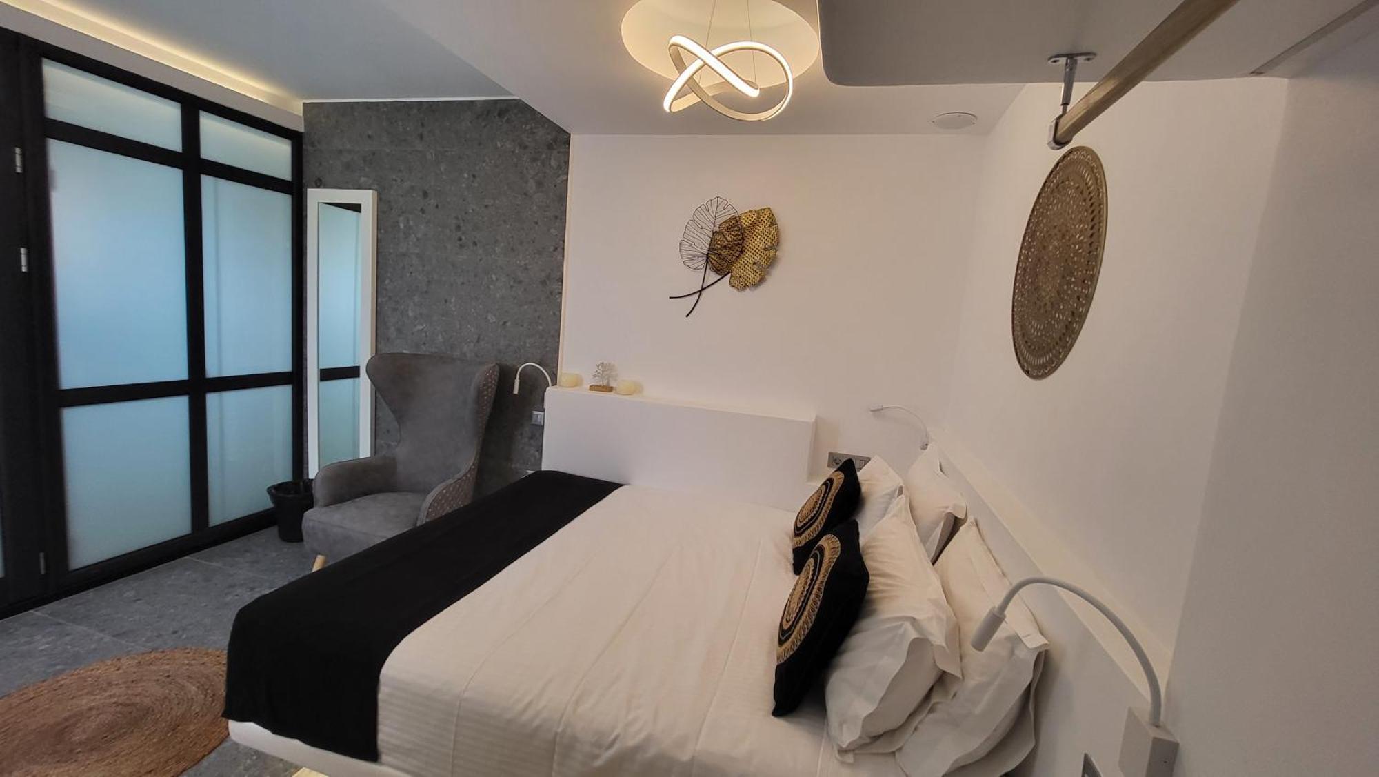 Mykonos Double Luxury Mini Suites - Adults Only アノ・メラ エクステリア 写真